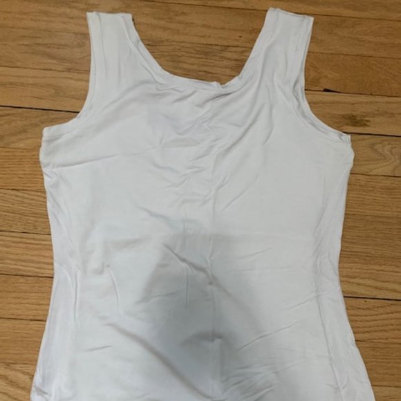 Ruby Ribbon Versatile Tank - Picture 4 of 4